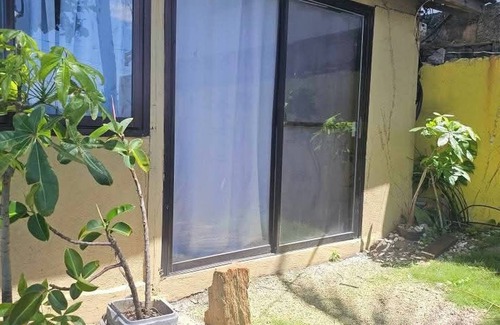 Puerto Galera House | Oceanfront Guest House