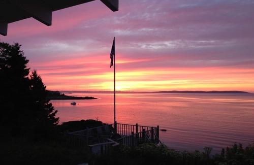 Machiasport Cottage | Oceanfront, Hidden Treasure in Starboard Cove, Machiasport