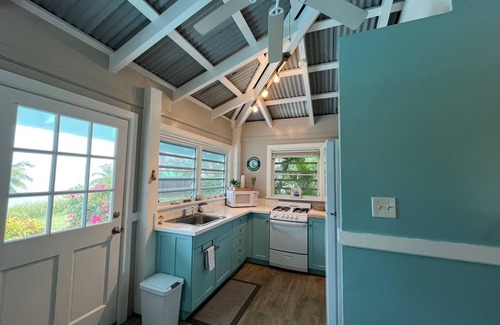 Cotton Valley Cottage | Oceanfront Hidden Gem of the East End!