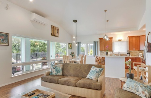 Papaikou House | Oceanfront Home w/Pool, Gazebo Access in Papaikou