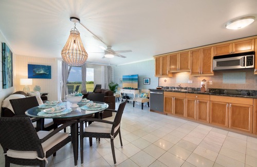 Punaluu Condo | Oceanfront in Punaluu, sleep to the sound of waves!