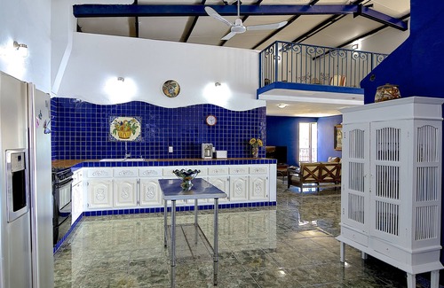 Downtown Mazatlan Condo | OCEANFRONT - NOW SLEEPS up to 20 People - 6 bedroom , 5 bath - Entire top floor!