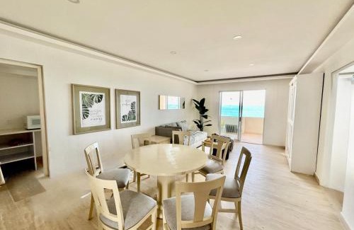 Zona Hotelera Apartment | Oceanfront Paradise in Cancun Hotel Zone