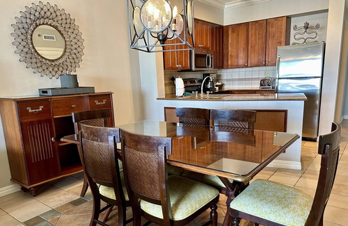 Key West Resort | Oceanfront Resort, RWO Championship Boat Races, Pool, Hot Tub, Sleeps 6, Hyatt