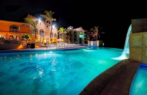 Oyster Pond Apartment | Oceanfront Studio at Oyster Bay Beach Resort