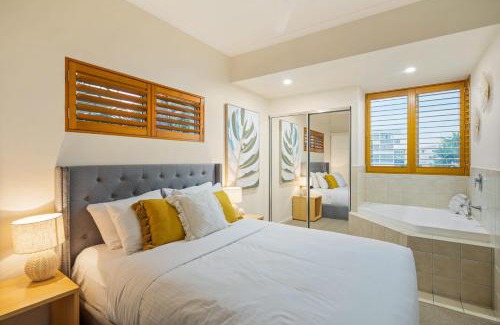 Kings Beach Apartment | Oceanfront Views at Rolling Surf Resort