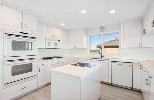 Westhampton Beach House | Oceanfront! Westhampton Beach HUGE discount. with spectacular bay sunset views.