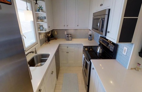 Ship Bottom Condo | Oceanfront. Wifi. Deck. O/S. Oceanviews. Deck. Beach Chairs.140201