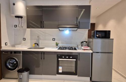 Mehdya Apartment | Oceanic Retreat - Cozy & chic 1 min from Mehdia
