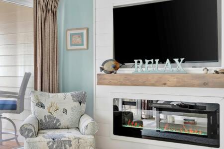 Rocky Point Apartment | Oceans Pointe Nantucket inspired condo on the bay