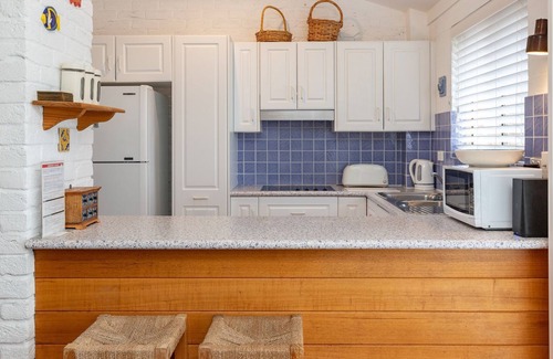 Boomerang Beach Apartment | Oceanside 20 - Sapphire