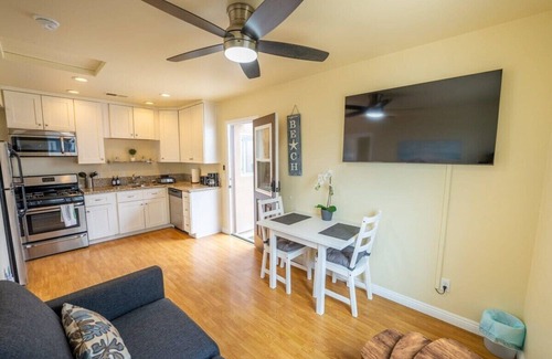 South Oceanside Apartment | Oceanside Beach Rental - Walk to the Boardwalk!