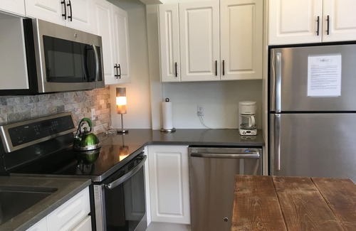 Hubbards Cottage | Oceanside Retreat Hubbards Nova Scotia