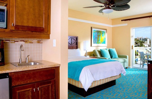 Palm Beach Resort | Oceanside - Studio - Marriott's Aruba Surf Club - Full Resort Access