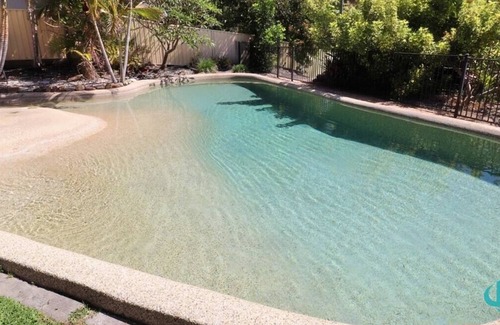 Caves Beach House | Oceanview Beachhouse- Panoramic views and pool