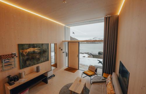 Flakstad Apartment | Oceanview Mini-House - Stunning Views