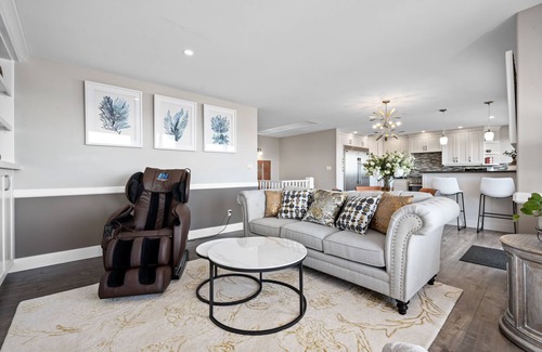 Regional District of Nanaimo House | Oceanview Paradise in Great Location!