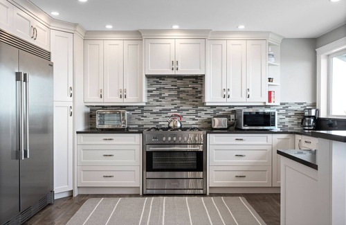 Regional District of Nanaimo House | Oceanview Paradise in Great Location!