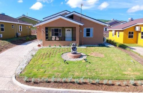 Falmouth House | Ochi Rios Seventh Heaven Vacation Home