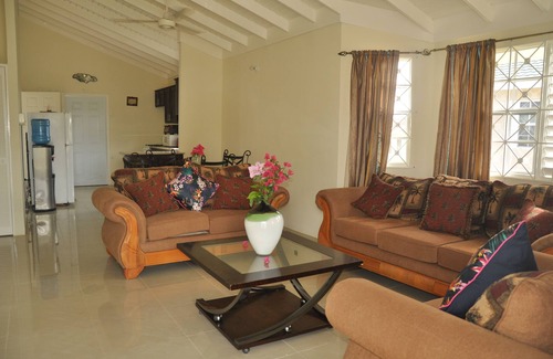 Mammee Bay Estates House | Ocho Rios Drax Hall 2 bed sleeps 4- 5 ppl