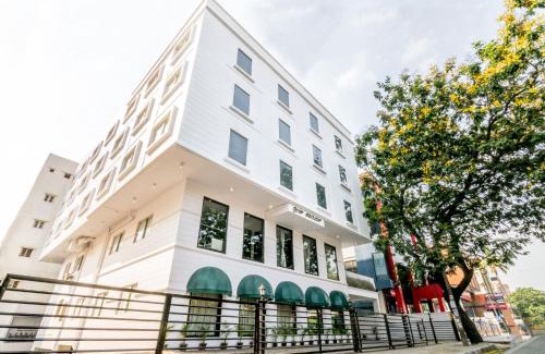 Bangalore City Center Hotel | Octave Hotel - Double Road