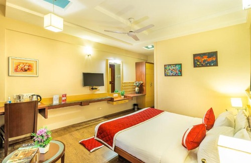 Gandhi Nagar Hotel | Octave Kanthi Comforts