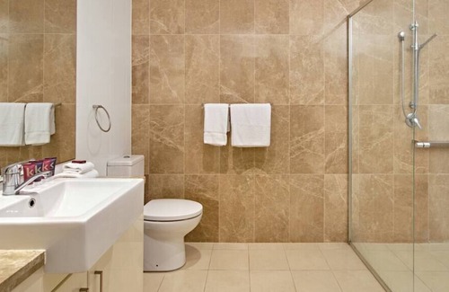 Warrawee Apartment | ❤ of Warrawee | Large Premium Apartment | Parking
