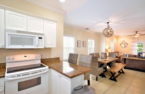 Key West House | OFF CALL ~ Rustic, Nautical Decor With King Primary Suite & Heated Pool!