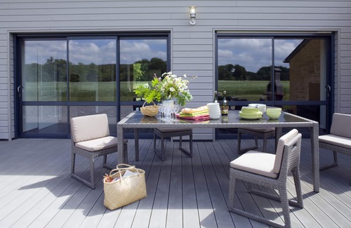 Quelneuc Cottage | OFFER: 8-person gîte with year-round heated indoor pool.