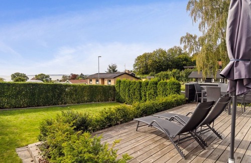 Lyngsbæk Strand House | "Øgoti" - 250m from the sea by Interhome
