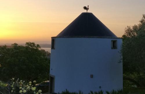 Caparica Bed & Breakfast | Olá Belém! Cozy Windmill, Stunning views to Lisboa
