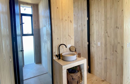 Cobquecura House | Olas de Buchupureo: Con Vida de Campo