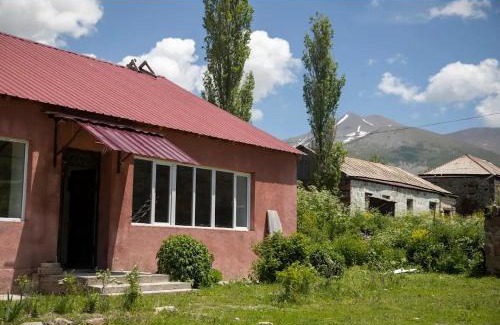 Akhalkalaki House | Olaverti Guesthouse