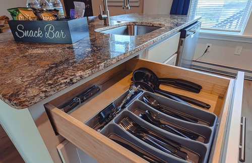 New Center Detroit Apartment | Old Detroit Charm, Minutes from Downtown