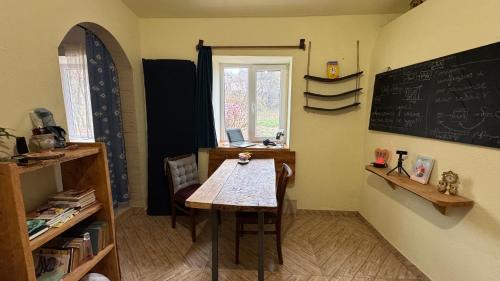Kaputan Apartment | Old Farm