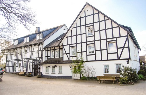 Niederberndorf Apartment | Old farmhouse - Pony