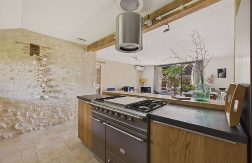 Fossemagne House | Old farmhouse renovated for 6 into 2 flats