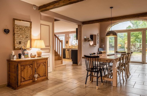 Lizine Cottage | Old farmhouse renovated in 2021, 4-star, charm, relaxation in the heart of nature
