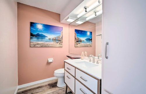 Inverness House | Old Florida Setting with Kayaks and Fishing Poles