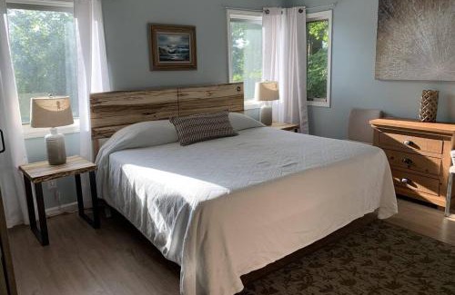 Camdenton House | Old Kinderhook Golf & Waterfront Vacation Rental