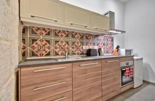 Valletta Apartment | Old Lodge Apartment 1 by Vallettastay