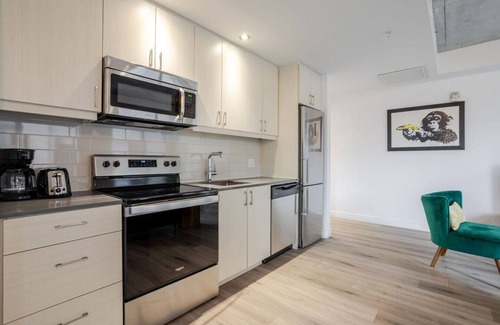 Cite Multimedia Apartment | Old Port Gem |1 Bedroom + Mezzanine