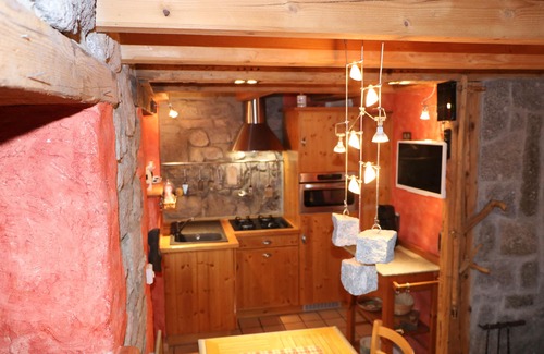 Soultzeren Cottage | Old small renovate mountain cowshed, in rural environment