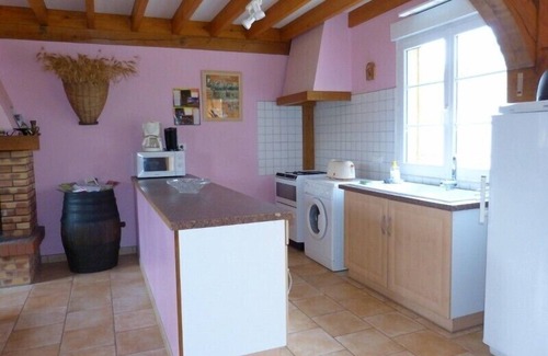 Villegenon House | Old small renovated farm, quiet, in a green setting