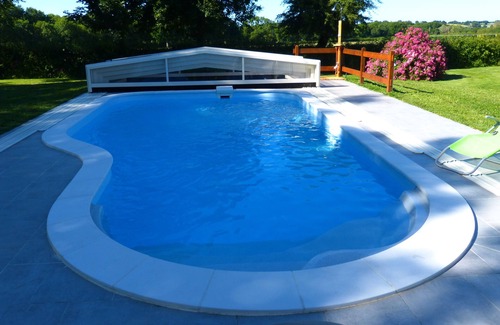 Villegenon House | Old small renovated farm, quiet, in a green setting