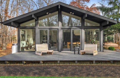 Springs House | Old Stone Springs Chalet