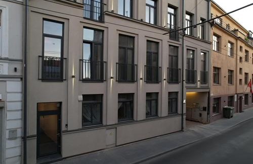 Old Town Apartment | Old Town - Bajor Studios 2 - Self Check-in and Parking