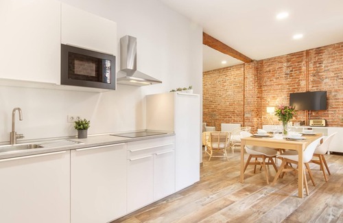 Bilbao Old Town Apartment | Old Town: next to Plaza Nueva and Unamuno