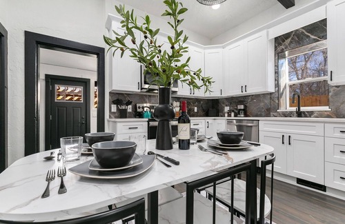 University Park House | Old Town Retreat w/Hot Tub – Steps from CSU!