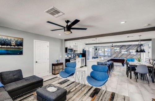 Cox Heights House | Old Town, Single story with Pool,Bunk Beds, and Games